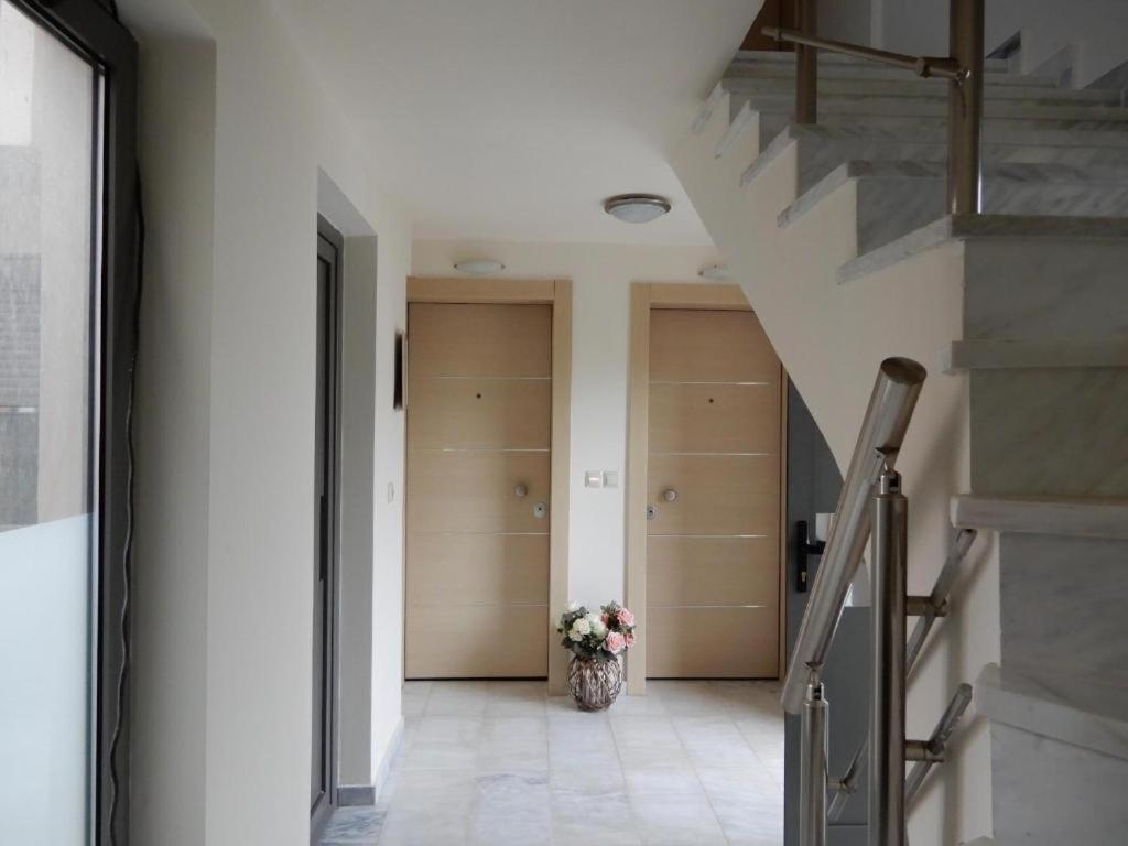 Filippos Apartments 阿马林索斯 外观 照片