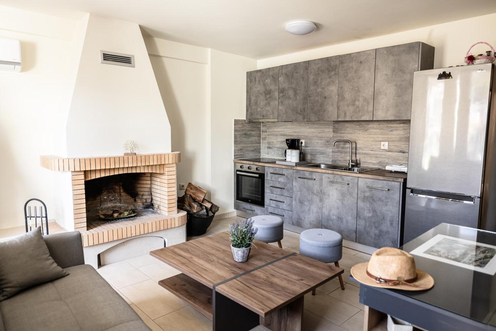 Filippos Apartments 阿马林索斯 外观 照片