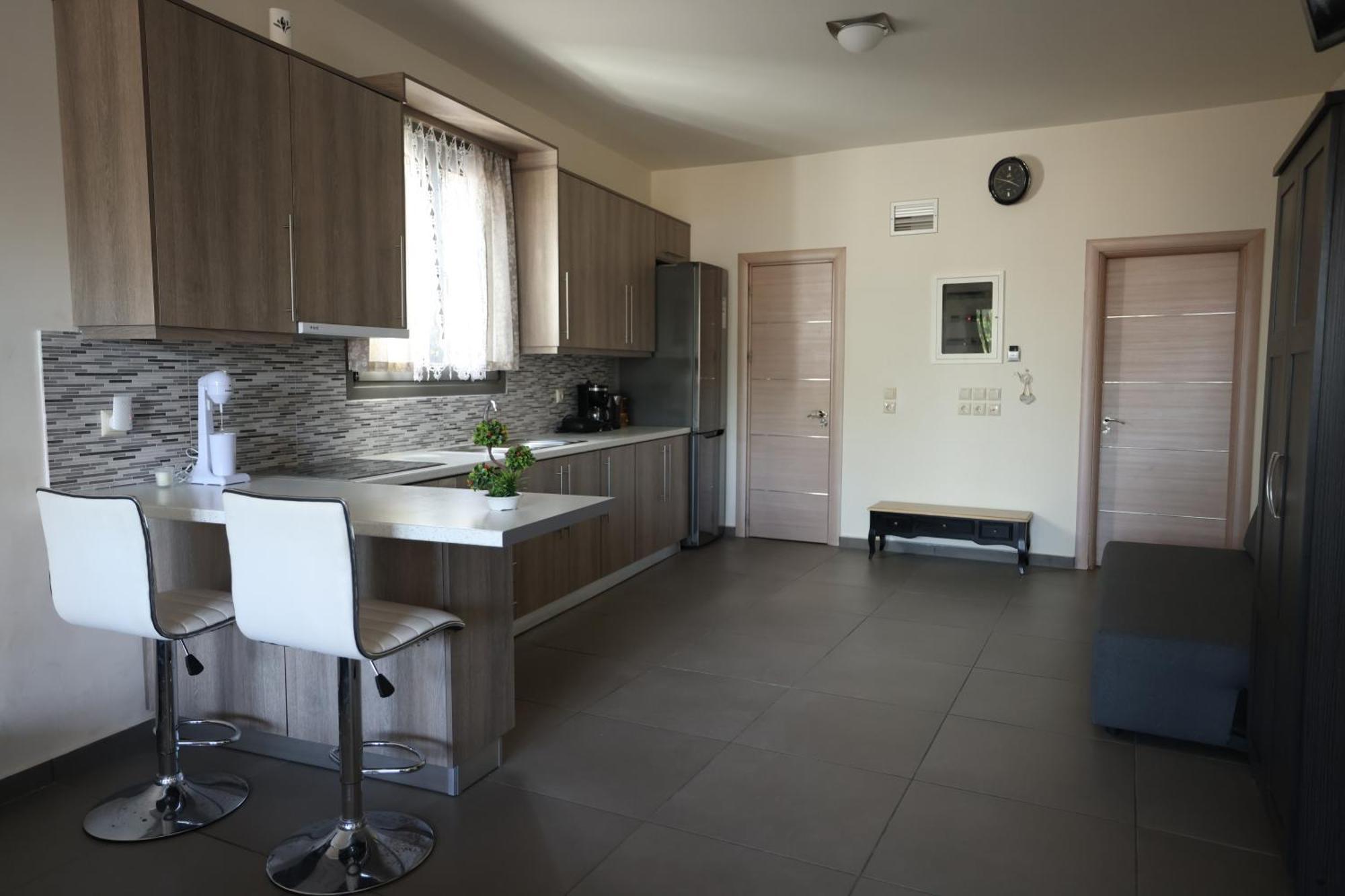 Filippos Apartments 阿马林索斯 外观 照片